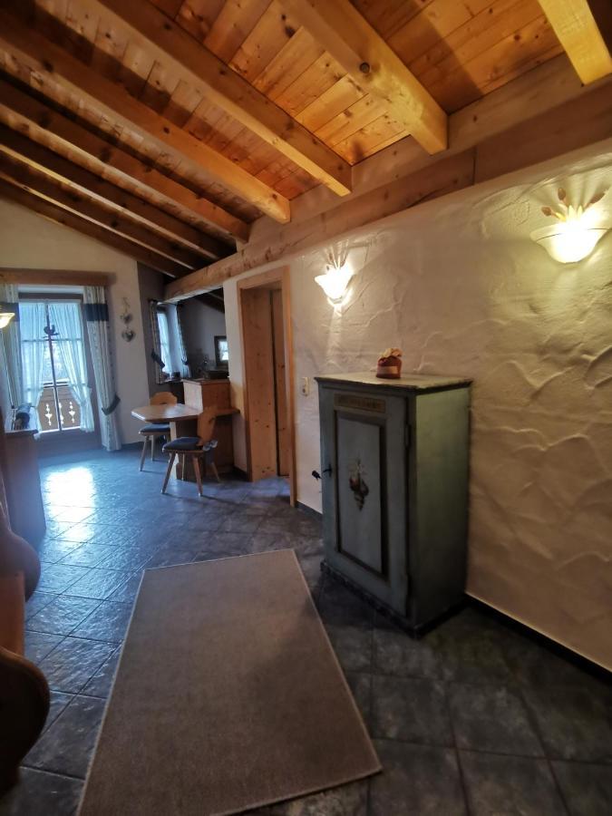 Schlosserhof Telfes im Stubai Exterior photo